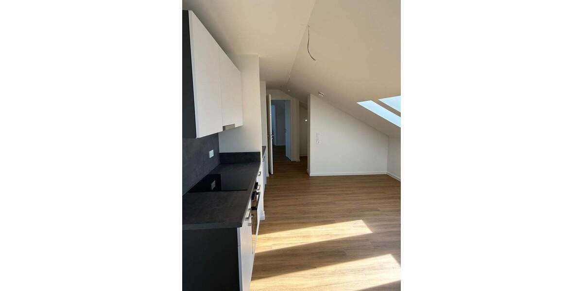 Etagenwohnung Ammersbek Lottbek - 2 Zimmer, 102 m&sup2;, 1.581&euro; | Angebot:25674576