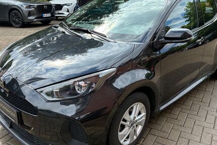 Mazda 2 Hybrid 16.690 km 18.490 &euro; Hamburg 21033