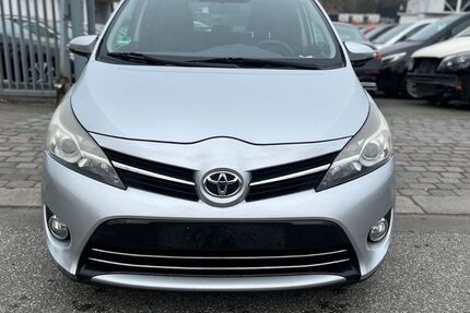Toyota Verso 270.200 km 3.900 &euro; Hamburg OT Hamm 20537