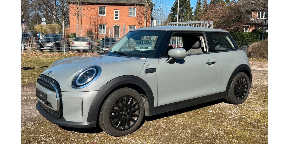 Mini ONE 97.780 km 14.999 &euro; Hamburg 22043