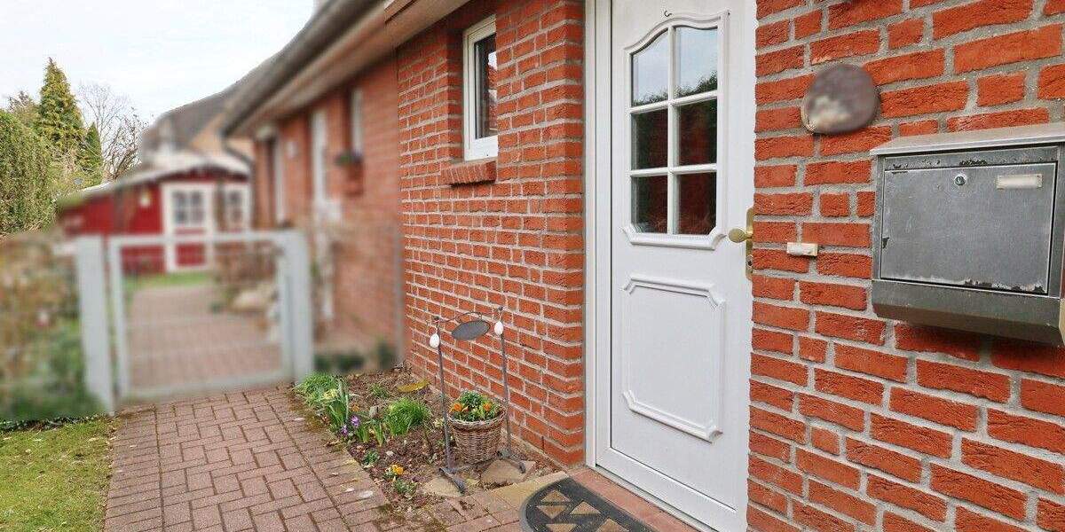 Doppelhaushälfte Bad Bramstedt - 4 Zimmer, 113 m&sup2;, 369.000&euro; | Angebot:25801706