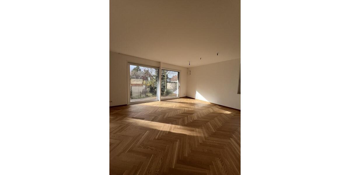 Maisonettenwohnung Hamburg Altona - 6 Zimmer, 142 m&sup2;, 2.982&euro; | Angebot:25967508