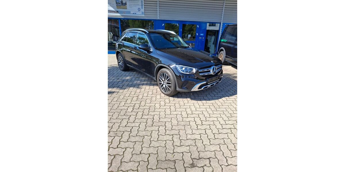 Mercedes-Benz GLC 300 102.700 km 35.900 &euro; Pinneberg 25421