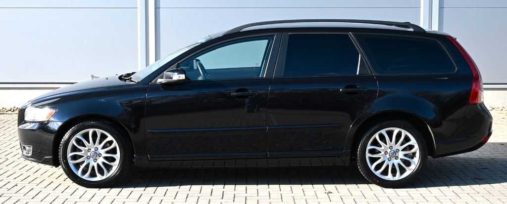 Volvo V50 30.200 km 12.990 &euro; Oststeinbek 22113