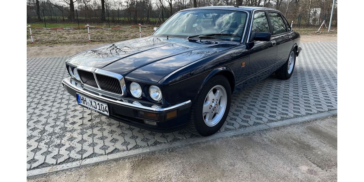 Jaguar XJ40 247.500 km 4.500 &euro; Hamburg 22523