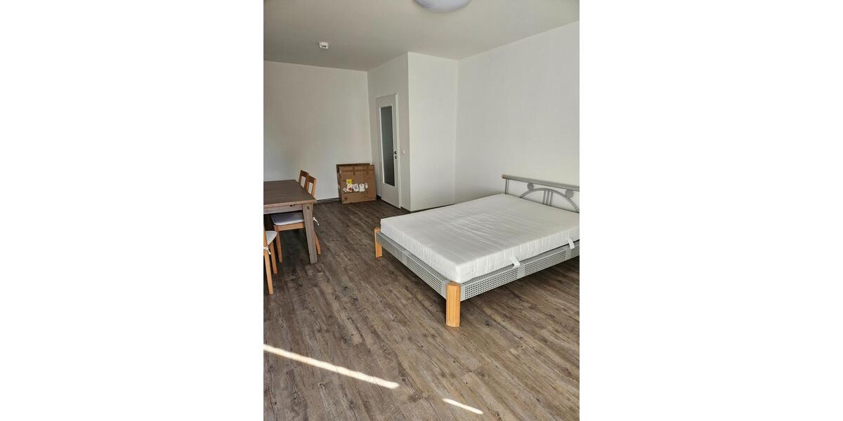 Etagenwohnung Hamburg Altona - 1 Zimmer, 20 m&sup2;, 600&euro; | Angebot:25922089