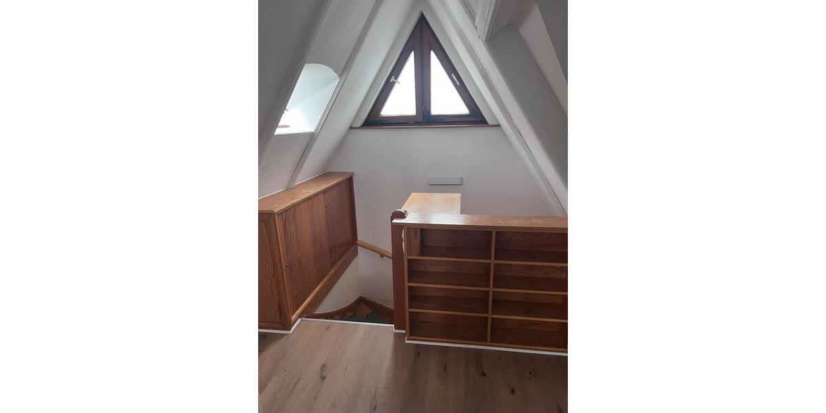 Dachgeschoßwohnung Hamburg Borgfelde - 1 Zimmer, 22 m&sup2;, 750&euro; | Angebot:25052197