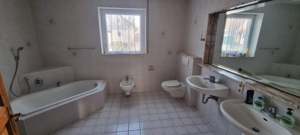 Einfamilienhaus Leezen - 6 Zimmer, 240 m&sup2;, 650.000&euro; | Angebot:25591337