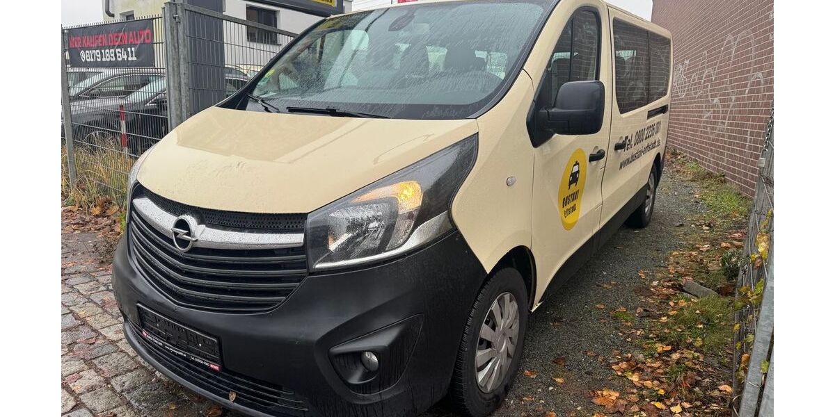 Opel Vivaro 369.000 km 7.490 &euro; Hamburg 20537
