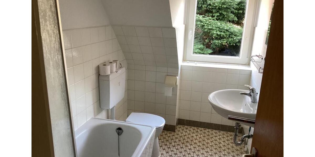 Einfamilienhaus Bad Oldesloe - 6 Zimmer, 150 m&sup2;, 1.500&euro; | Angebot:25856328