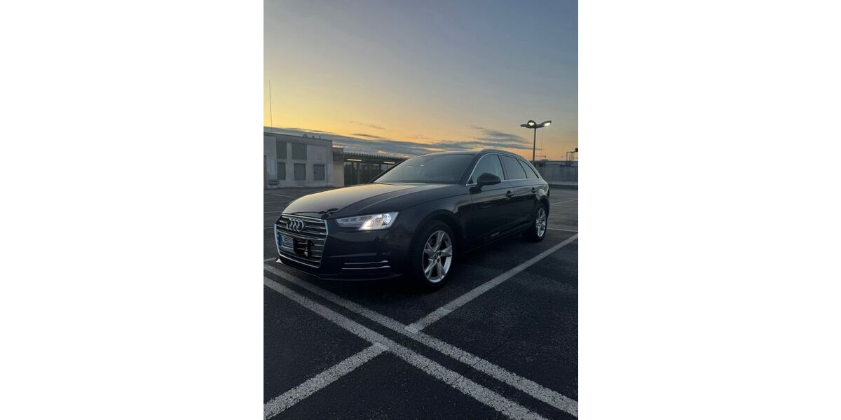 Audi A4 198.000 km 12.200 &euro; Hamburg 22043