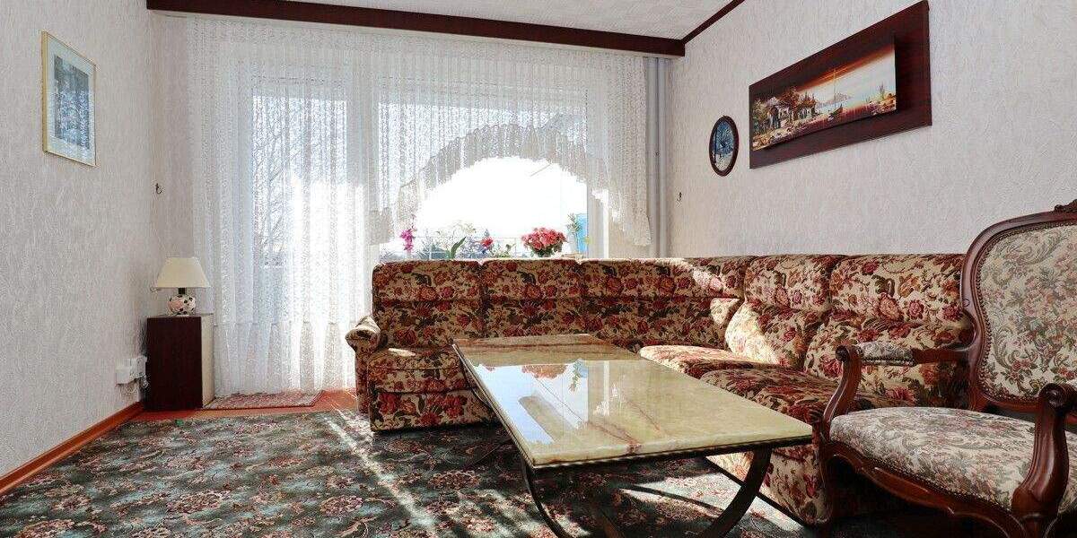 Etagenwohnung Pinneberg - 3 Zimmer, 86 m&sup2;, 249.000&euro; | Angebot:25743550