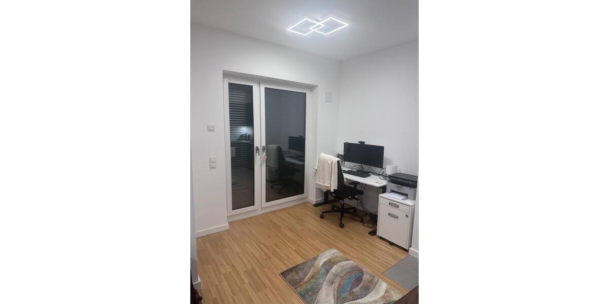 Erdgeschoßwohnung Hamburg Ottensen - 1 Zimmer, 39 m&sup2;, 1.306&euro; | Angebot:25840052