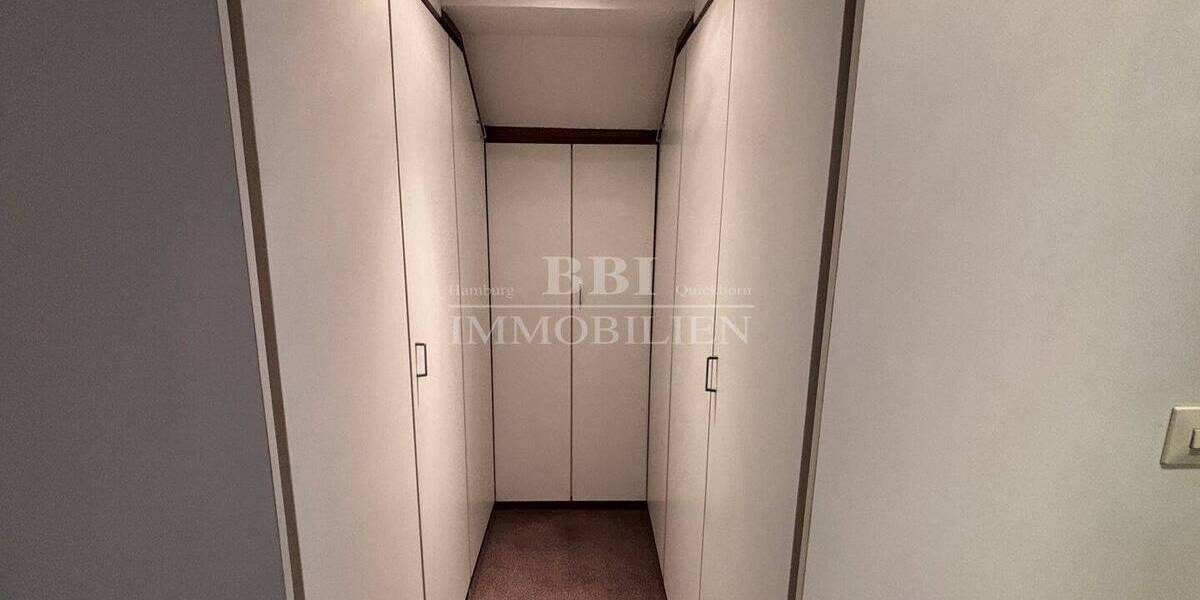 Einfamilienhaus Quickborn - 7 Zimmer, 198 m&sup2;, 698.000&euro; | Angebot:25771554