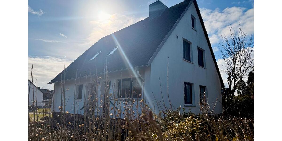 Einfamilienhaus Ammersbek - 6 Zimmer, 200 m&sup2;, 604.000&euro; | Angebot:26039568
