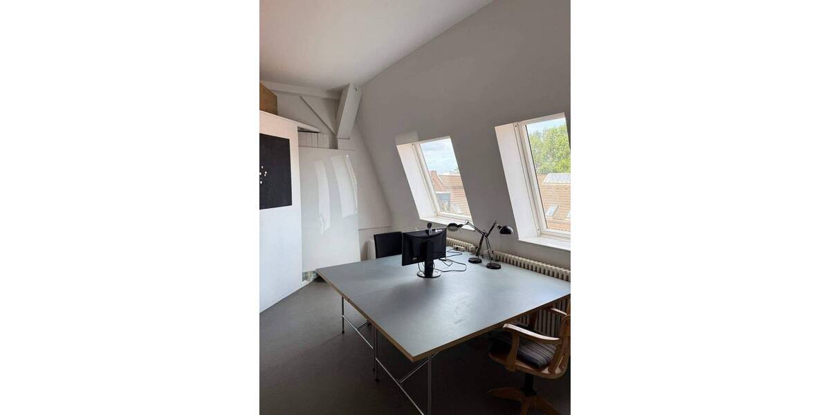 Gewerbeobjekt Hamburg Sternschanze - 4 Zimmer, 200 m&sup2;, 3.600&euro; | Angebot:25735117