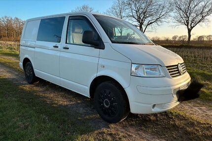 VW T5 Transporter 248.172 km 10.890 &euro; Kiebitzreihe 25368
