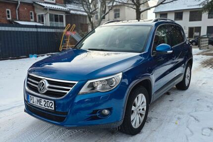VW Tiguan 126.000 km 8.500 &euro; Pinneberg 25421