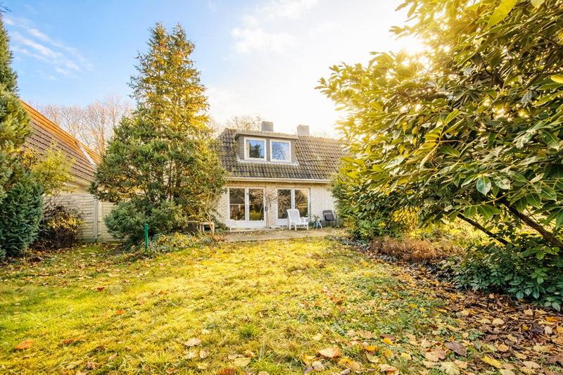 * Hier lässt es sich leben * Willkommen im Alstertal am Naturschutzgebiet Hainesch-Iland - Doppelhaushälfte Hamburg Wandsbek | Angebot:25893086