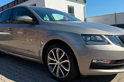 Skoda Octavia 119.000 km 10.995 &euro; Hamburg 20537