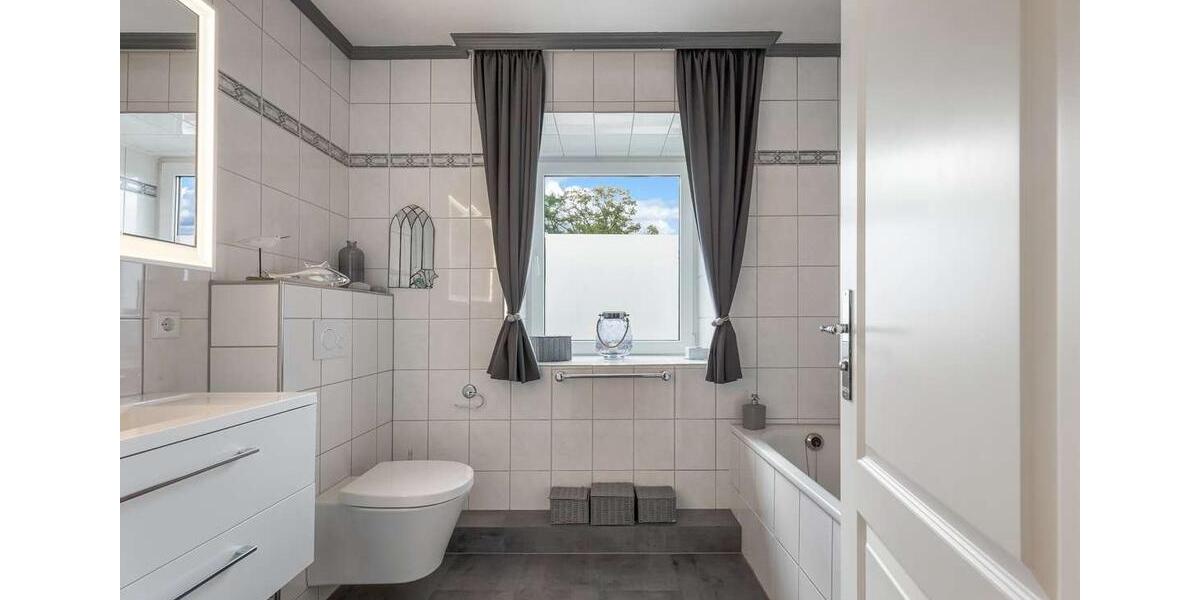 Reihenhaus Bad Bramstedt - 4 Zimmer, 120 m&sup2;, 375.000&euro; | Angebot:25568512