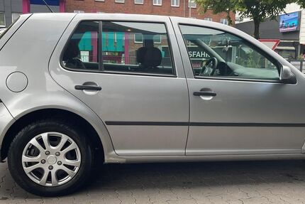 VW Golf 157.000 km 2.399 &euro; Hamburg 22419