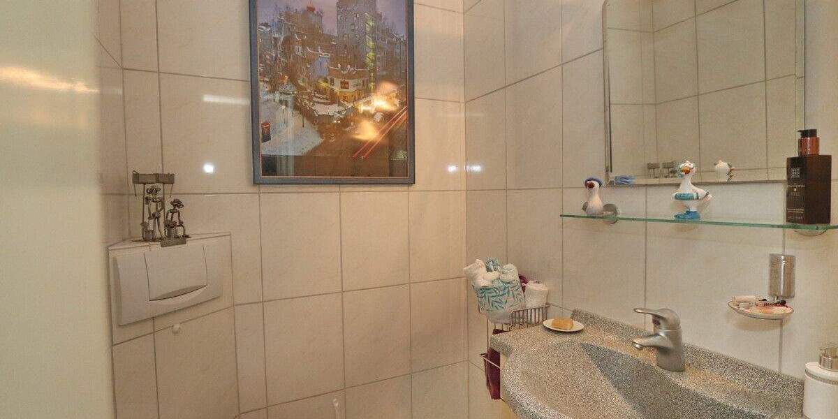 Mehrfamilienhaus, Wohnhaus Bimöhlen - 9 Zimmer, 252 m&sup2;, 449.000&euro; | Angebot:25700540