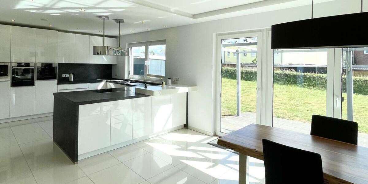 Einfamilienhaus Glinde - 7 Zimmer, 225 m&sup2;, 895.000&euro; | Angebot:23549684