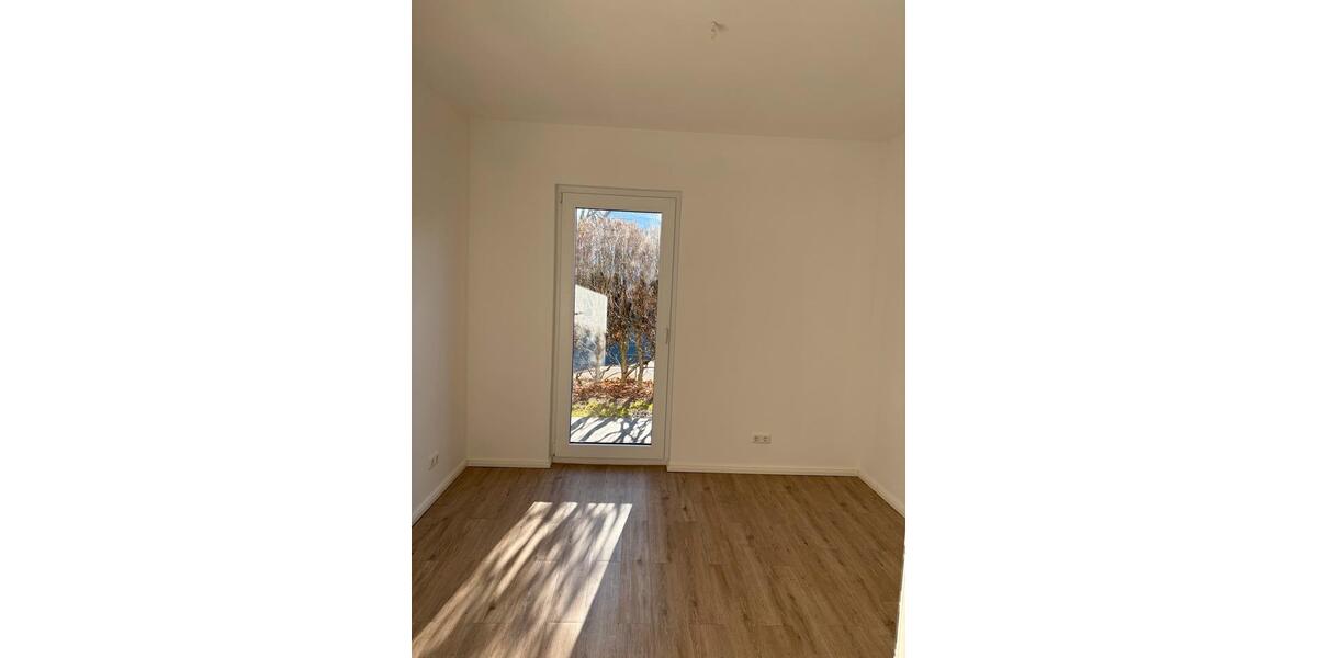 Erdgeschoßwohnung Bargteheide - 4 Zimmer, 152 m&sup2;, 2.300&euro; | Angebot:25875539