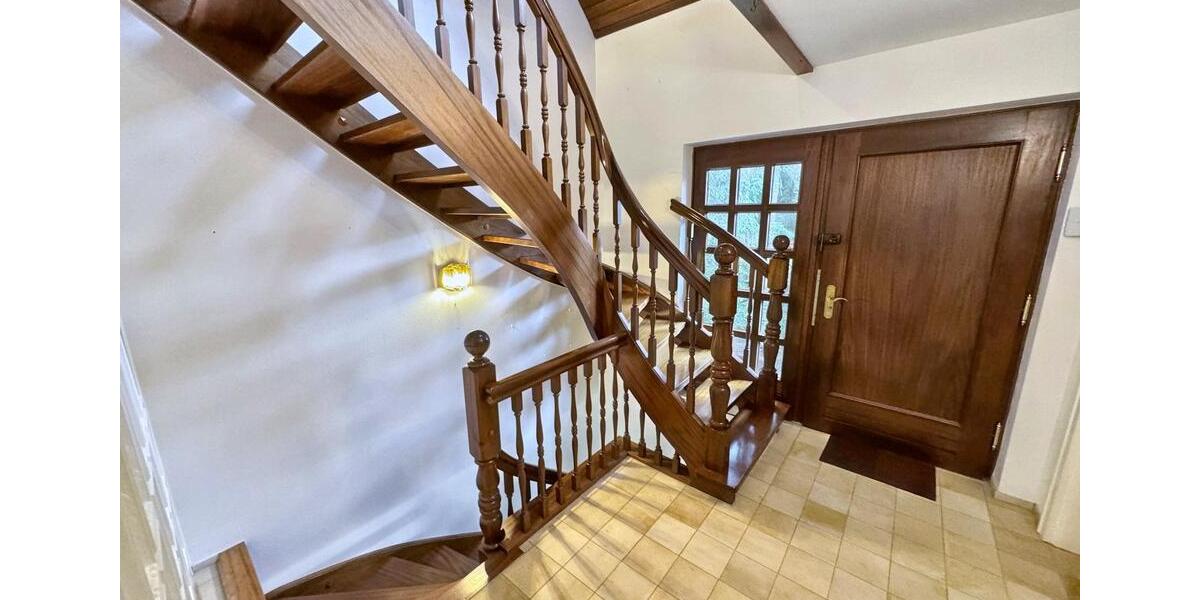 Dachgeschoßwohnung Hamburg Harburg - 3 Zimmer, 70 m&sup2;, 1.100&euro; | Angebot:25924706