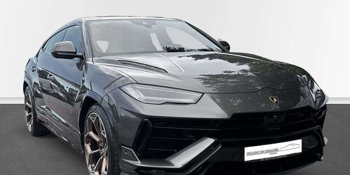 Lamborghini Urus 9.000 km 327.990 &euro; Hamburg 22529