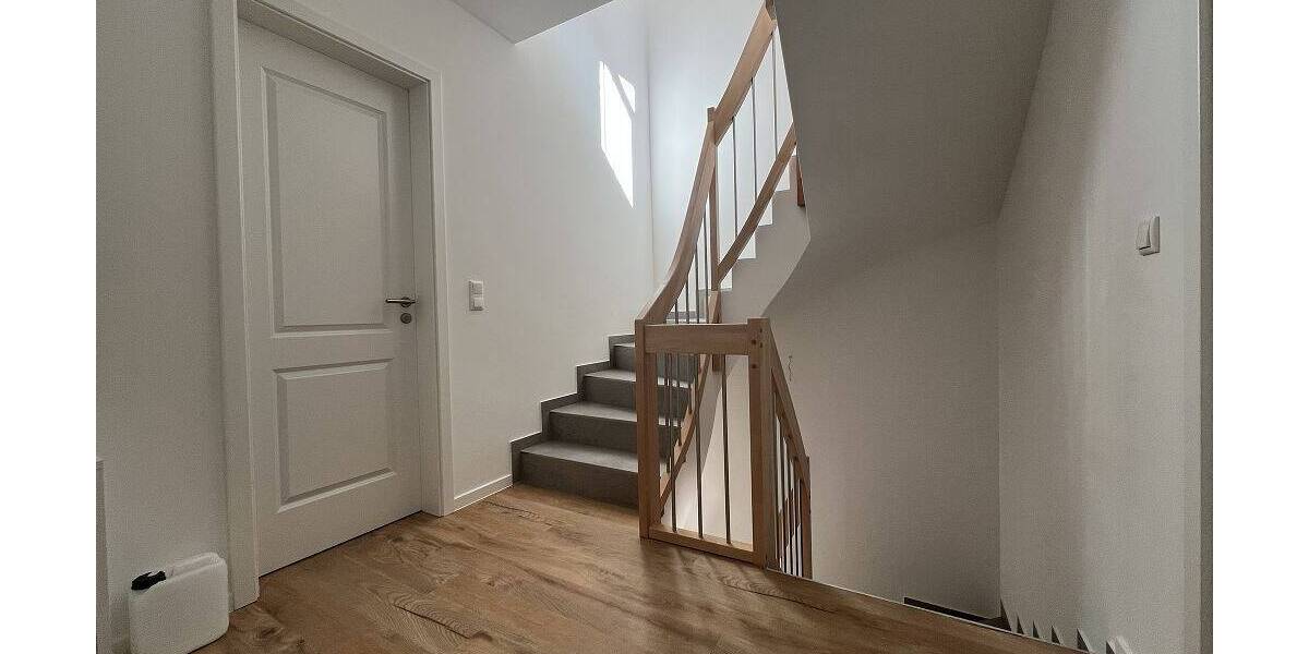 Doppelhaushälfte Norderstedt Friedrichsgabe - 5 Zimmer, 148 m&sup2;, 2.480&euro; | Angebot:26815927