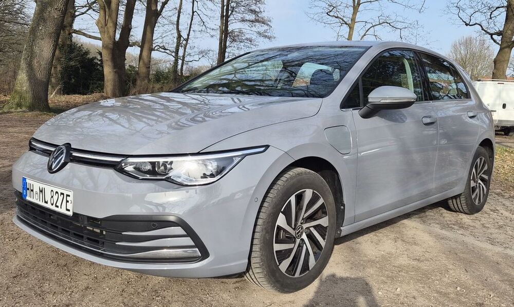 VW Golf 42.000 km 21.399 &euro; Hamburg 22453