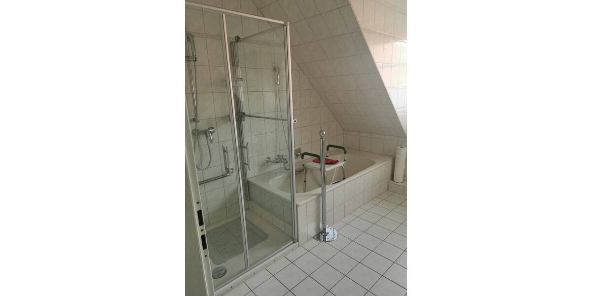 Reihenmittelhaus Elmshorn - 4 Zimmer, 127 m&sup2;, 384.000&euro; | Angebot:25996833