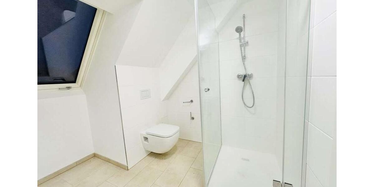 Dachgeschoßwohnung Hamburg Winterhude - 2 Zimmer, 55 m&sup2;, 980&euro; | Angebot:25930897