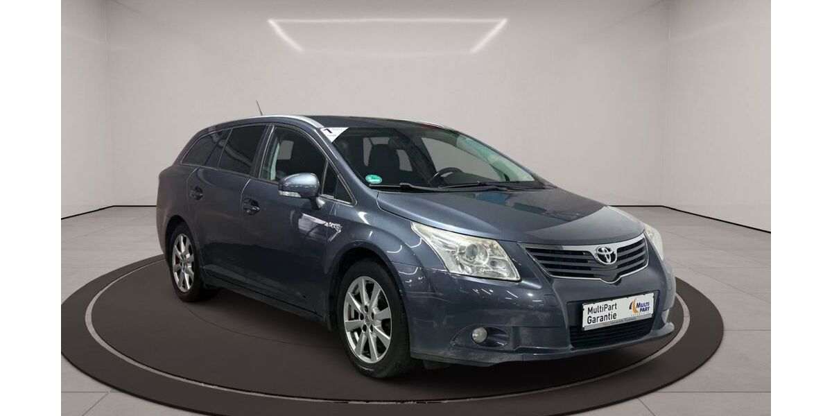 Toyota Avensis 175.000 km 7.490 &euro; Hamburg 22043