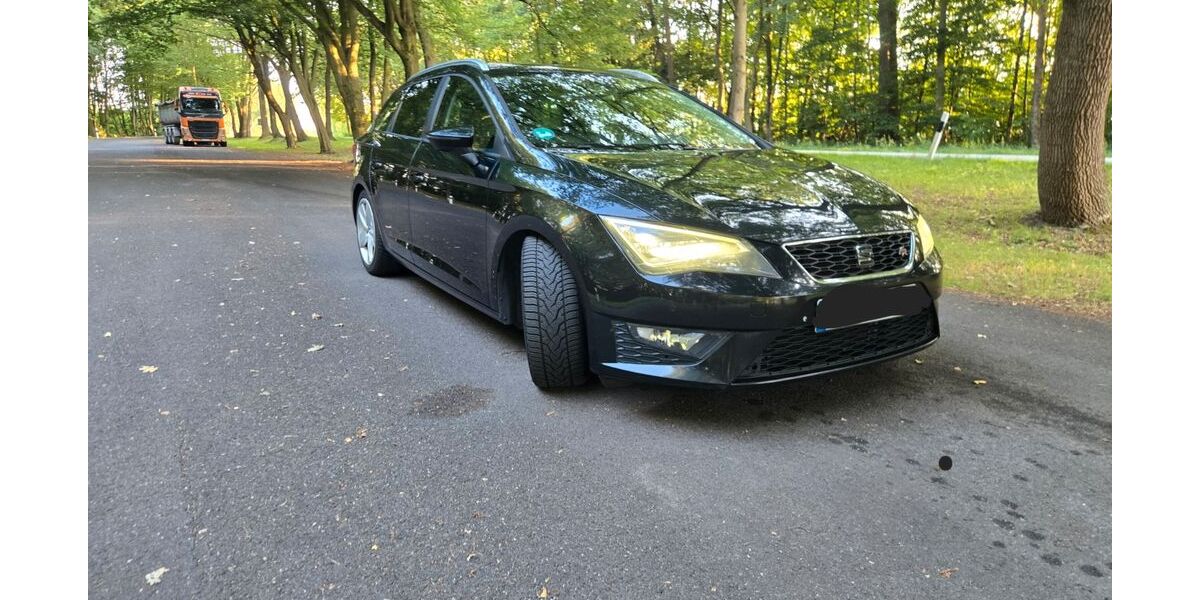 Seat Leon 217.555 km 7.999 &euro; Bad Bramstedt 24576