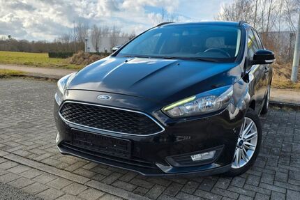 Ford Focus 96.000 km 8.700 &euro; Ahrensburg 22926