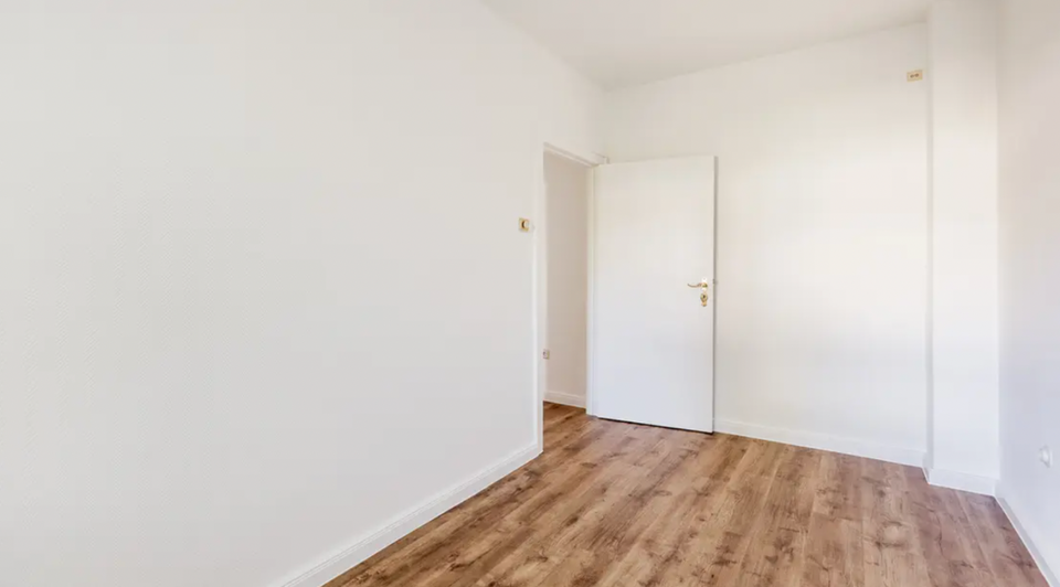 Erdgeschoßwohnung Hamburg Eidelstedt - 2.5 Zimmer, 60 m&sup2;, 1.100&euro; | Angebot:25299783