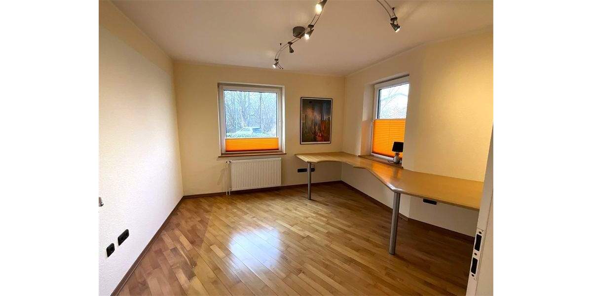 Etagenwohnung Hamburg Lokstedt - 3 Zimmer, 135 m&sup2;, 749.000&euro; | Angebot:25672637