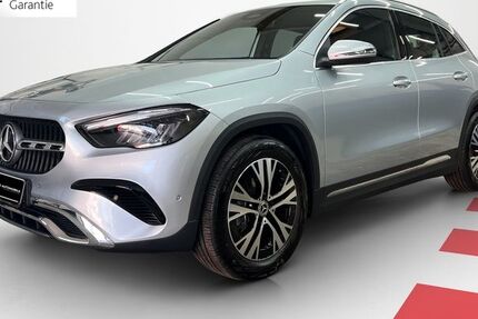 Mercedes-Benz GLA 200 4.540 km 38.390 &euro; Hamburg-Elbe 22609