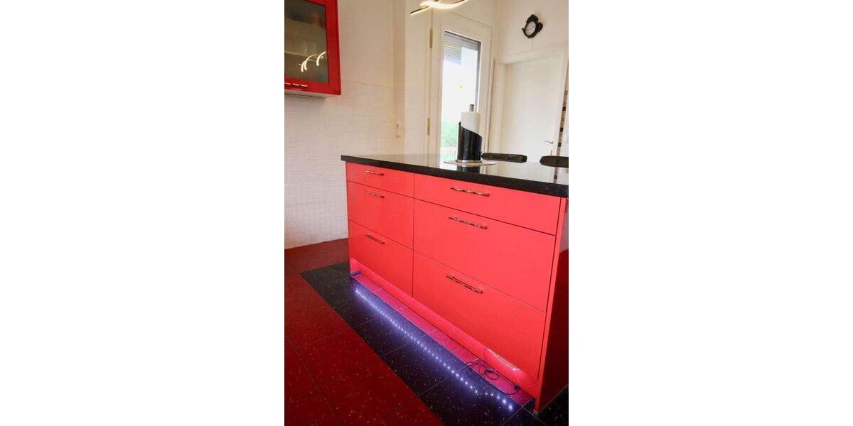 Einfamilienhaus Rellingen - 8 Zimmer, 315 m&sup2;, 1.299.000&euro; | Angebot:25896248