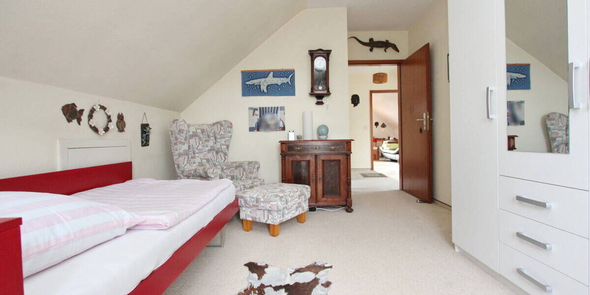 Einfamilienhaus Wedel - 7 Zimmer, 153 m&sup2;, 649.000&euro; | Angebot:25820862