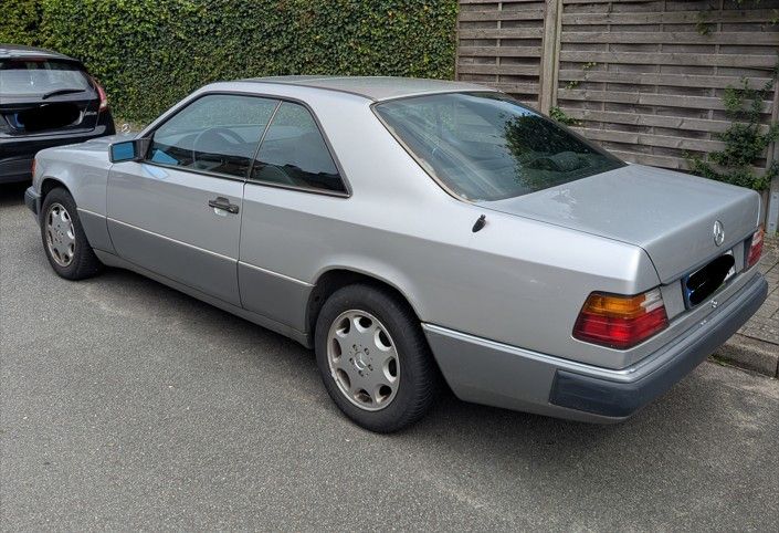 Mercedes-Benz CE 230 327.800 km 6.500 &euro; Norderstedt 22844