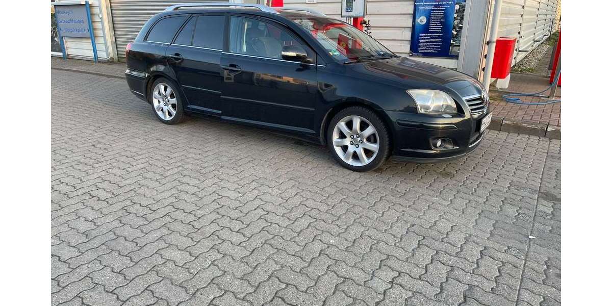 Toyota Avensis 171.000 km 4.000 &euro; Hamburg, Freie und Hansestadt 22111