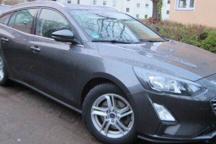 Ford Focus 72.000 km 13.990 &euro; Hamburg 22147