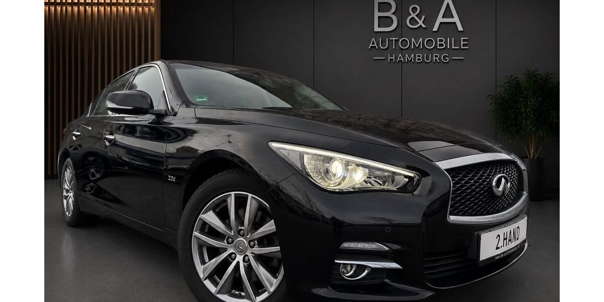 INFINITI Q50 143.000 km 13.990 &euro; Hamburg 21079