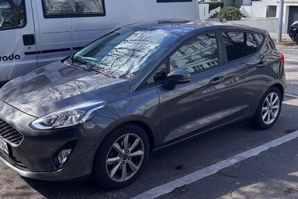 Ford Fiesta 119.278 km 9.499 &euro; Hamburg 20148