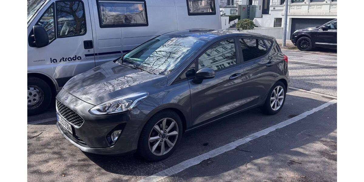 Ford Fiesta 119.278 km 9.499 &euro; Hamburg 20148