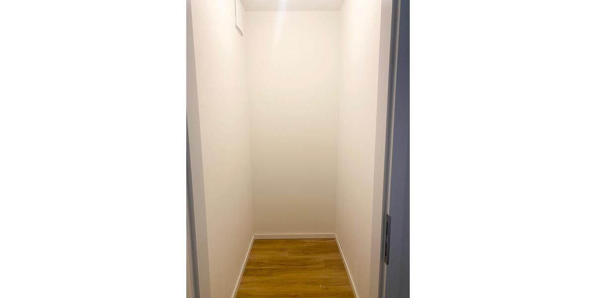 Etagenwohnung Hamburg Wandsbek - 1 Zimmer, 40 m&sup2;, 825&euro; | Angebot:25655499